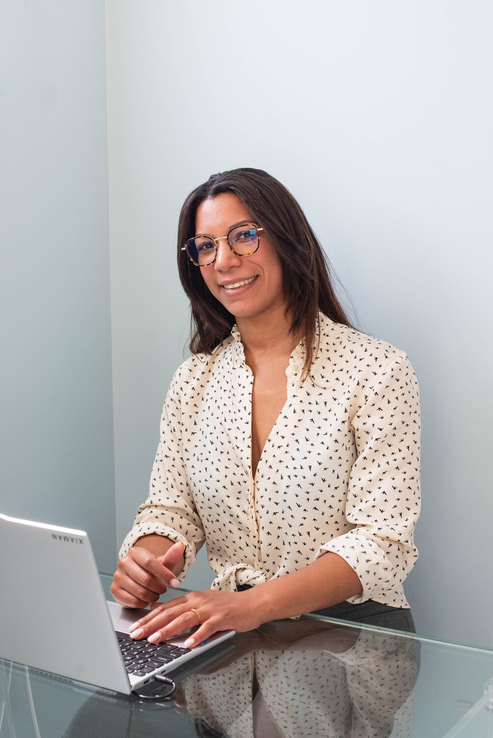 Portrait de Floriane Métou, kinésithérapeute spécialisée en fibromyalgie